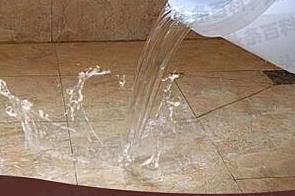北仑漏水维修 免砸砖防水材料该如何施工